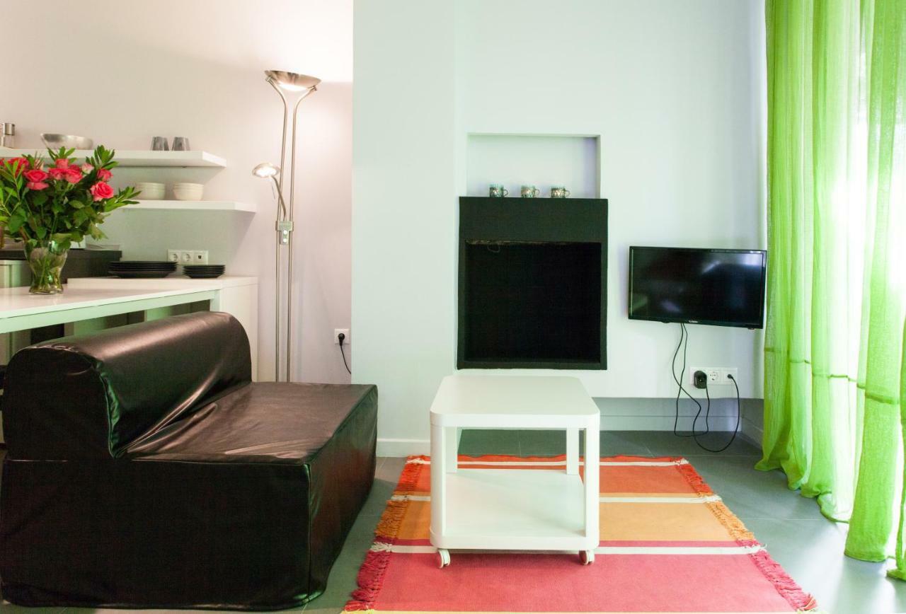Homz Studios Neapolis Афіни Екстер'єр фото